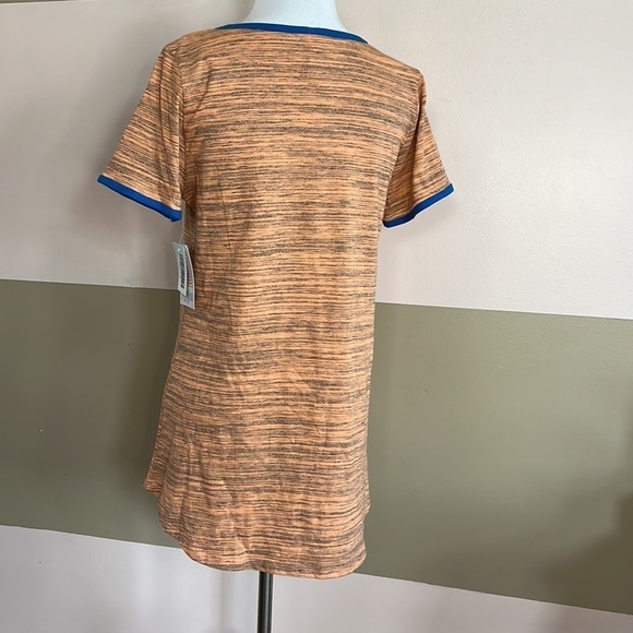 LulaRoe t shirts - Picture 5 of 8